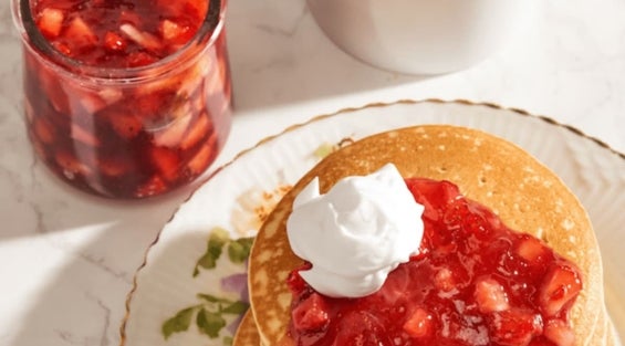 Collagen Strawberry Pancakes Recipe